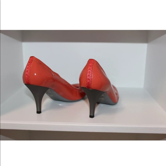 PRADA CORAL PATENT Leather Pumps Classic Heels - Picture 5 of 8